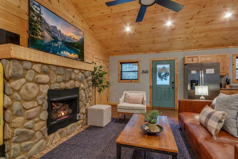 High Johnny's Hideout- Secluded w Private Hot Tub - Ferienwohnung Sevierville