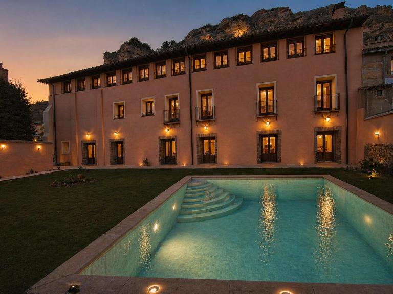 Palacio de los Padilla Luxury Villa and Spa - B&B Alhama de Aragón