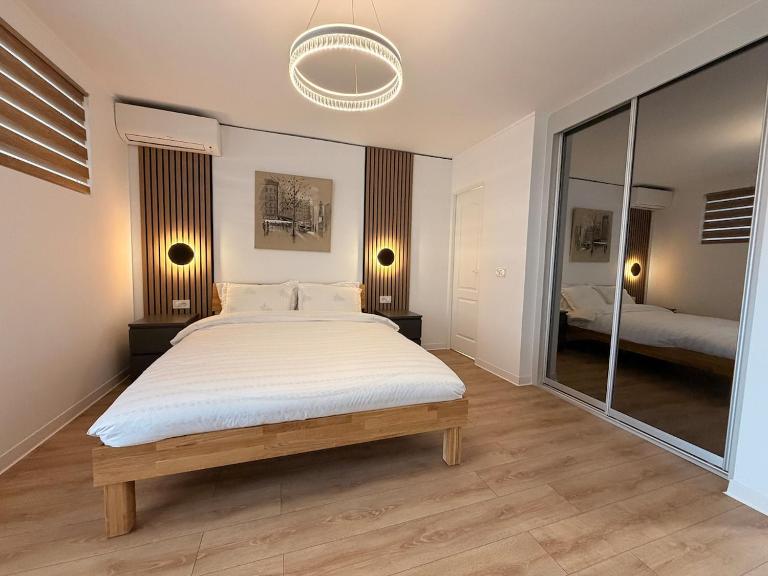 Sia's Studio - B&B Oneşti