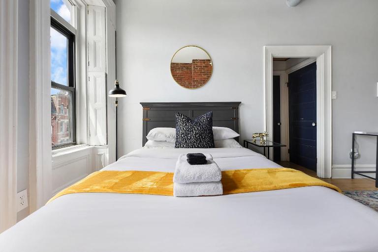Industrial Vintage Retreat Near Downtown, Stadiums - Ferienwohnung Pittsburgh