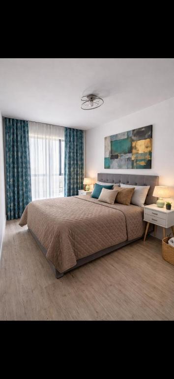 Modern 1BR Apartment with Private Parking and Terrace near Romexpo - Bed and Breakfast Boekarest
