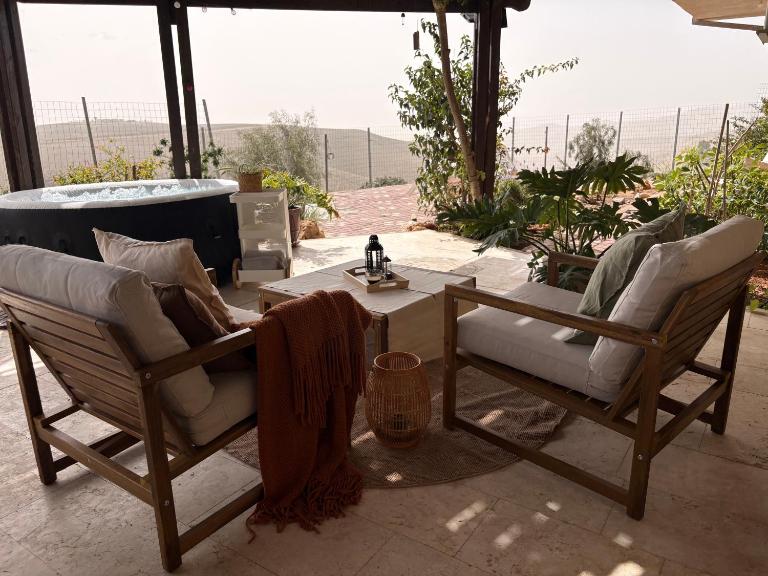 Gal 27 Desert Retreat - B&B Arad