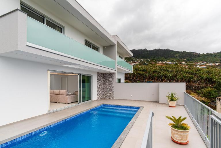 Villa Hannah - Pool - B&B Arco da Calheta