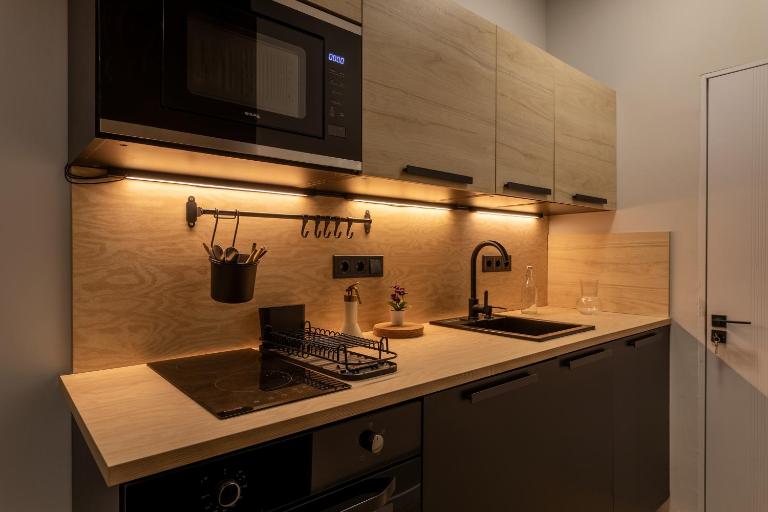 Downtown Studios 1 - Cozy Loft - B&B Debrecen