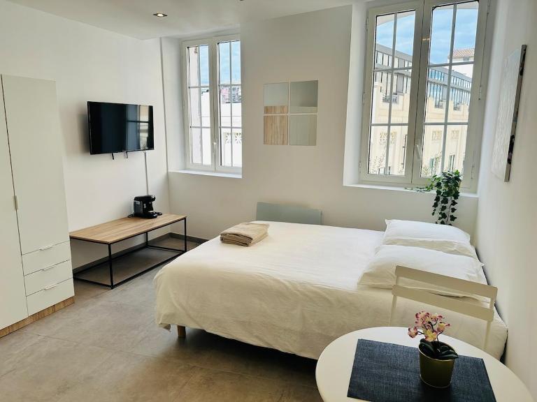Cozy studio - Place des Halles - Chambres d'hôtes Toulon