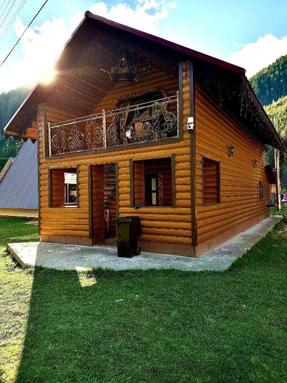 Rusnak Family - Chambres d'hôtes Synevyrska Poliana