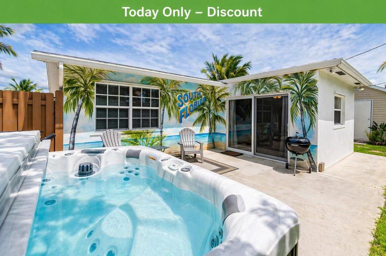 Ventur Tropical w Hot Tub Close to Beach - B&B Deerfield Beach