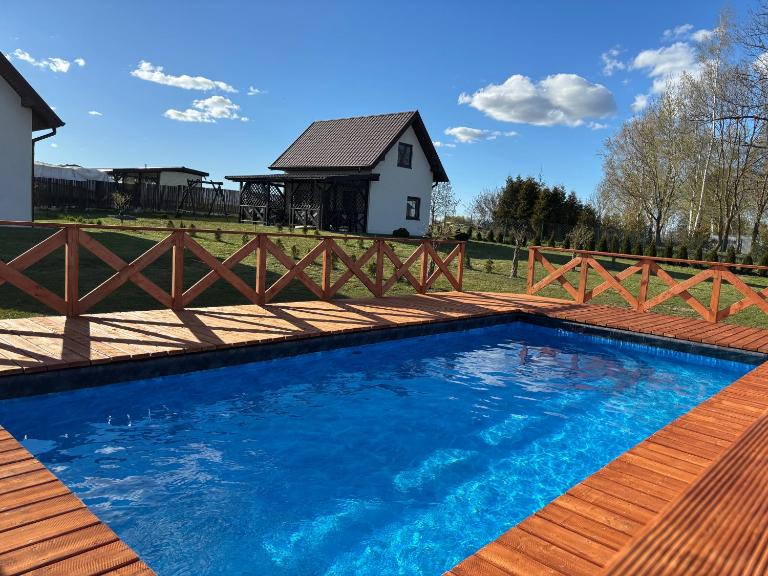 Domki u Anety - B&B Górkło