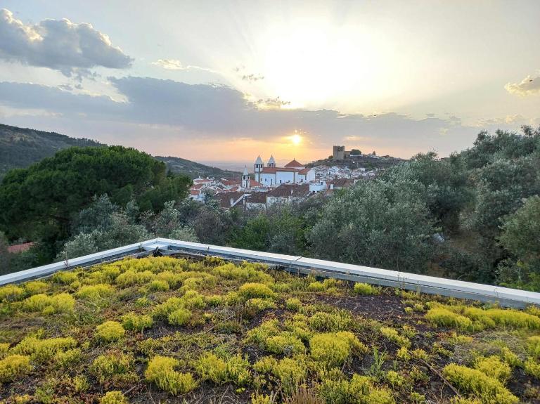 Vervide- Overlooking Natural Park and Castle - Ferienwohnung Castelo de Vide