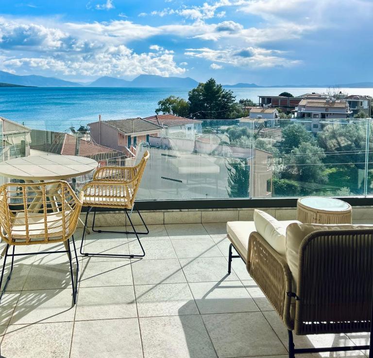 Hidden Gem Homes - Sapphire - Bed and Breakfast Nikiána