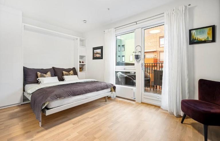 Apartment with a sunny balcony in Oslo - B&B Oslo