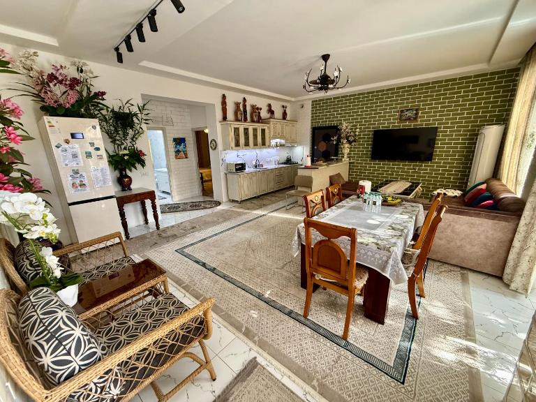 Duplex80A - B&B Tashkent