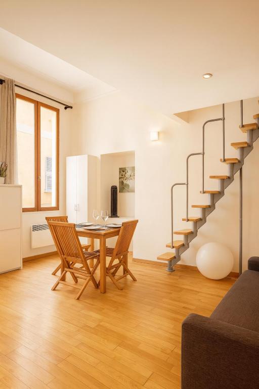 Duplex place Rossetti - B&B Nice