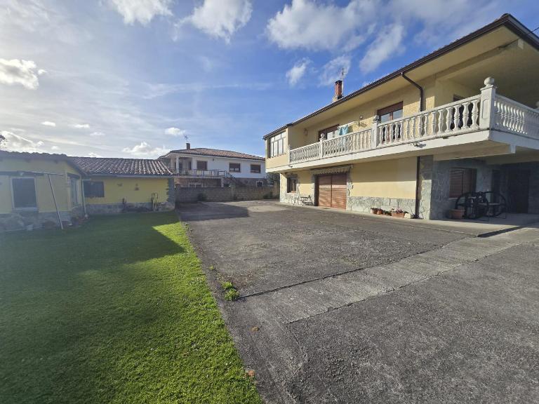Villa Pimiango Grupo RH - Ferienwohnung Pimiango