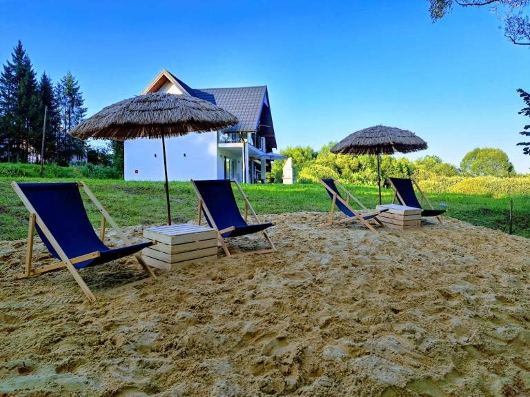 U Znajomych - B&B Wołkowyja