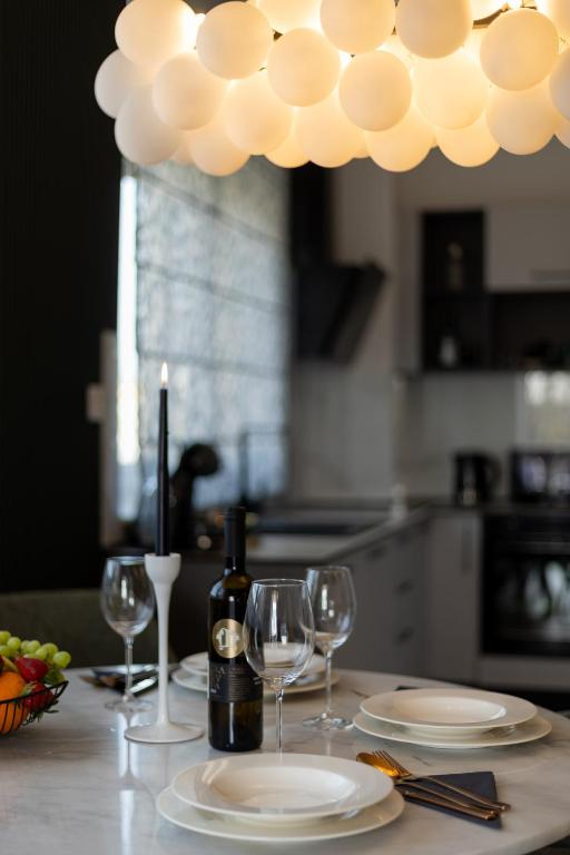 Luxury Opus Osijek - Self Check in, Free Private Parking - B&B Osijek