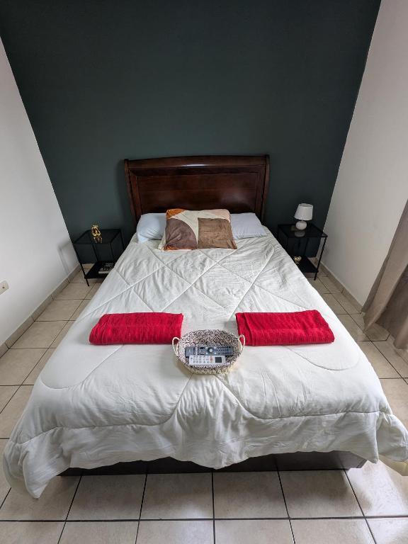 Centrico Apartamento en Miraflores con Aire Acondicionado - Chambres d'hôtes Tegucigalpa