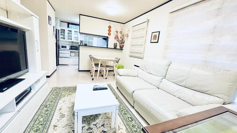 Sale Easy to every spots 4mins to station 4Lines for used Big House Family Direct Shinjuku Ikebukuro 3 Bedrooms Max for 8 people - B&B Tokio