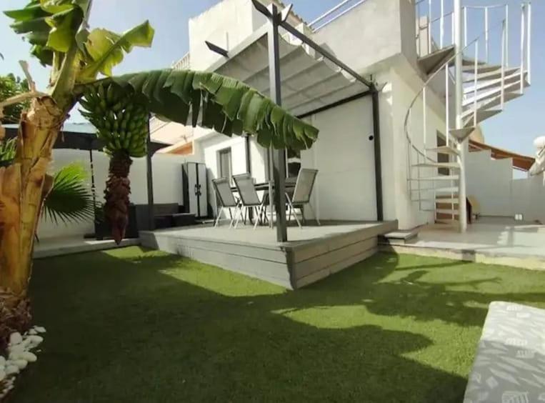 Duplex au calme, proche toutes commodités - Bed and Breakfast Torrevieja