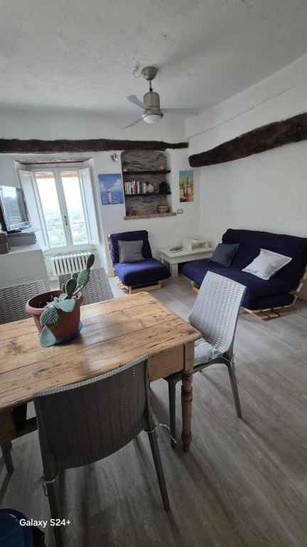 Ameste Home - Bed and Breakfast Ameglia