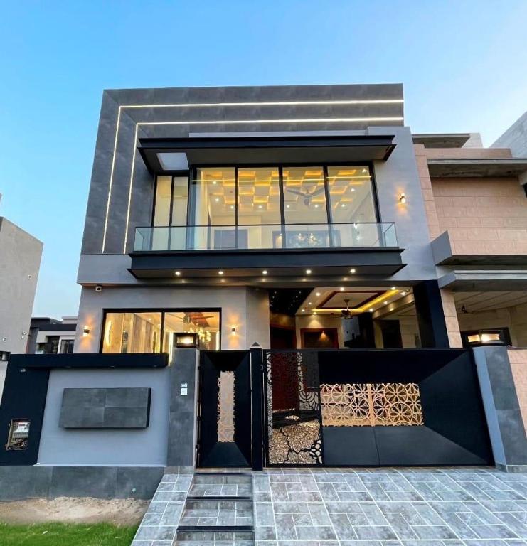 Luxury 3BHK villa - B&B Lahore