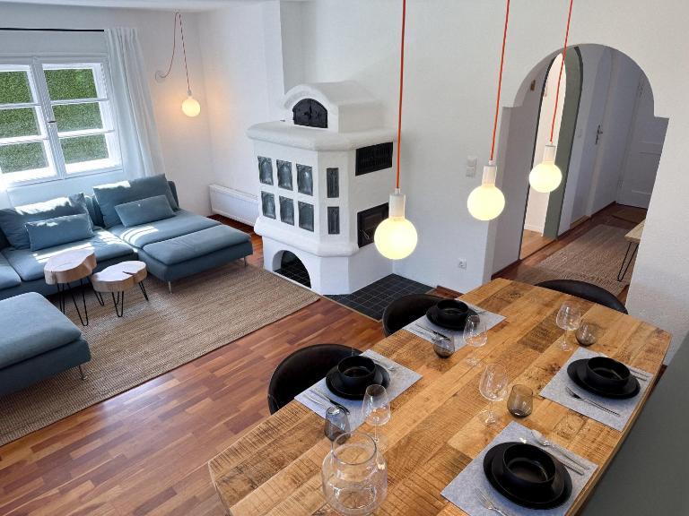 Haisl - Bergblick Ferienhaus in Partenkirchen mit eigenem Garten - NEU! Mai '26 - Ferienwohnung Garmisch-Partenkirchen