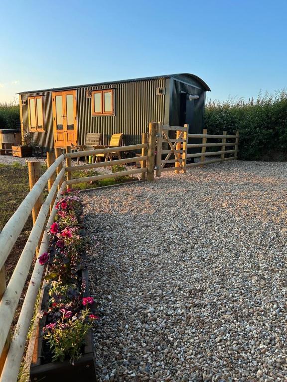 Harriets Hideaway - hot tub and views - Ferienwohnung East Worlington