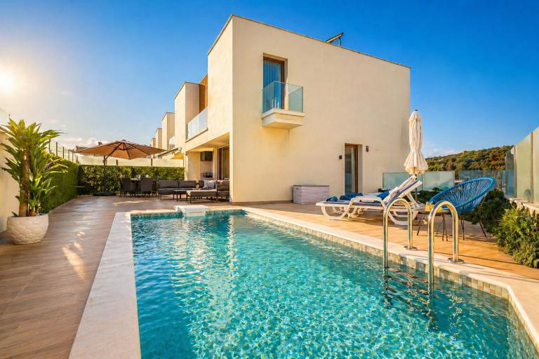 Villa MariColline I Private Pool Oasis Near Old Town - Ferienwohnung Albufeira