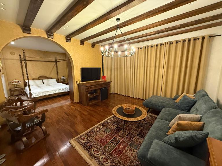 Mikpritja Korçë - B&B Korçë
