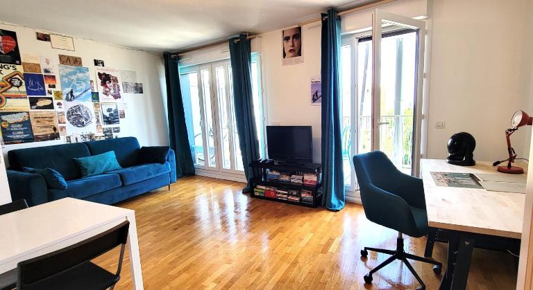Studio lumineux 31m2 - Terrasse - Accès rapide Paris - B&B Issy-les-Moulineaux