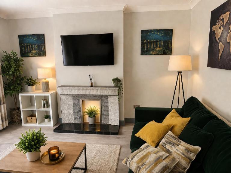 Morden Comfort Stay - Garden & Free Parking - B&B Mitcham