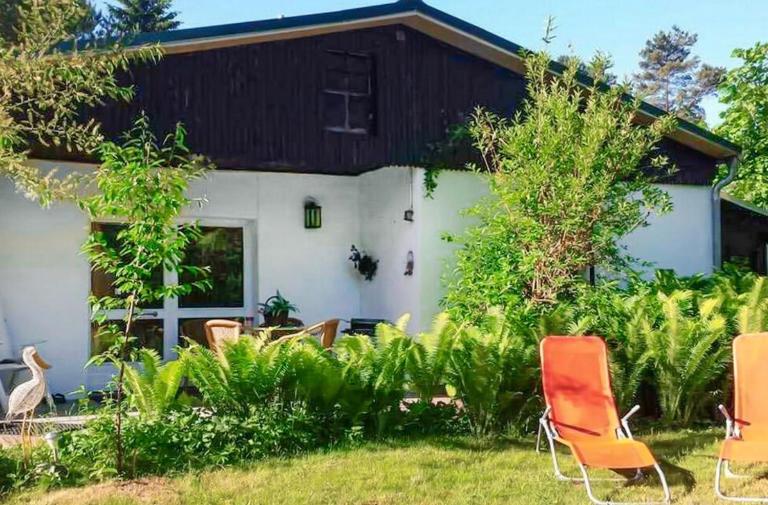 Haus Mahlow Familie Bress - Bed and Breakfast Blankenfelde