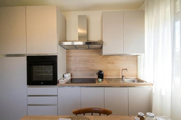 Residenza Leiten, appartamento, Ossario area, private parking - B&B Asiago