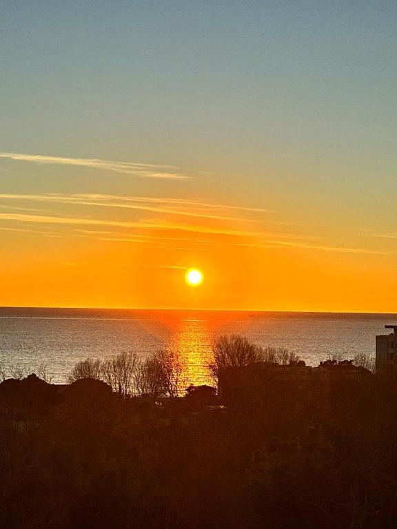 Sunset View - Bed and Breakfast Durrës