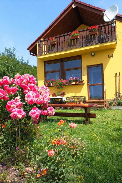 Slnečný dvor Bukovinka - B&B Dravce