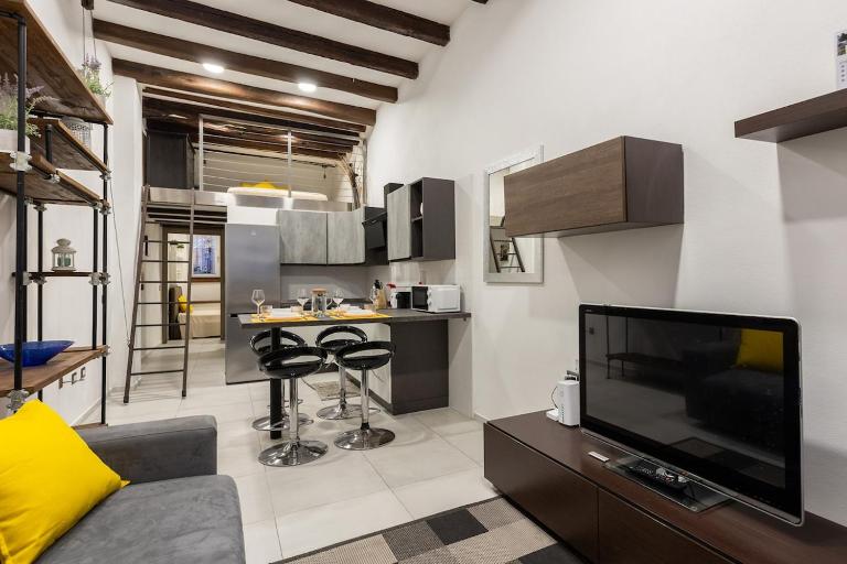 Dimora le Due Torri - Modern City Center Suite - B&B Cagliari