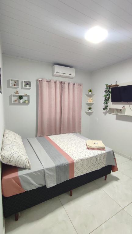 Quarto Casal Com AR Condicionado e Banheiro Privativo - Chambres d'hôtes Guaíra
