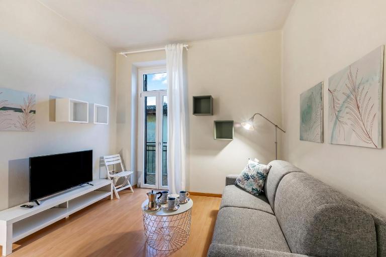 Casa Enza - Happy Rentals - Bed and Breakfast Desenzano del Garda