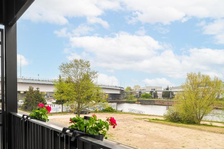 Prado Grand Bulwar - B&B Szczecin