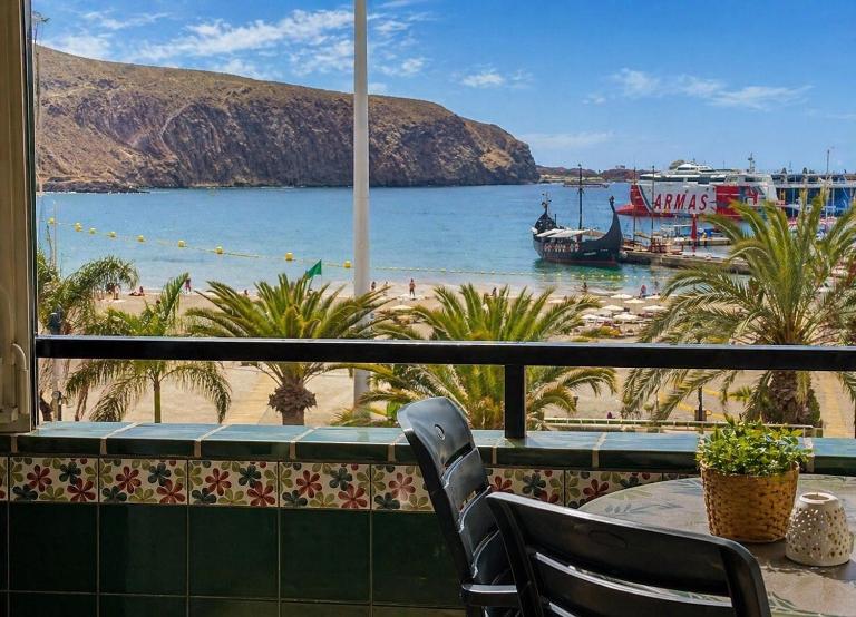 The Enchanted Bay, Sand & Sea - Bed and Breakfast Los Cristianos