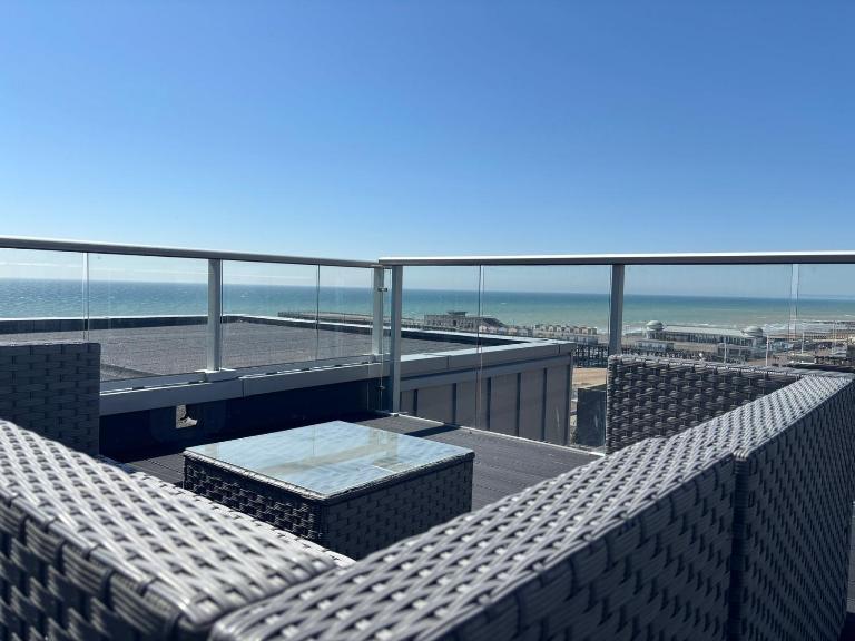 9 White Rock Heights - Ferienwohnung Hastings