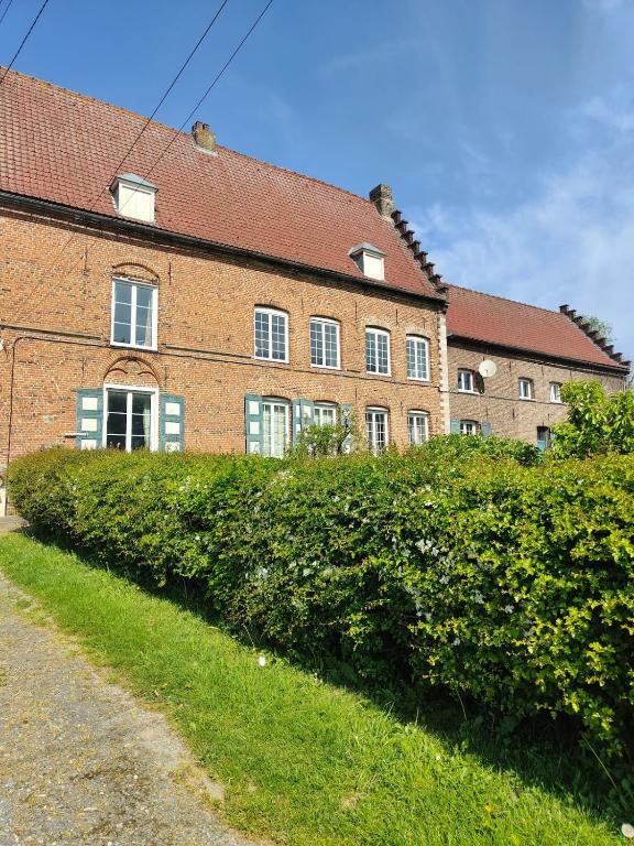 Appartement Le Meulen Veld dans un corps de ferme historique - B&B Morbecque