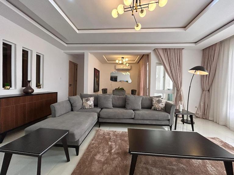 Vacation home in Ikoyi - Bed and Breakfast Lagos
