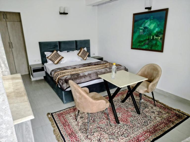 Crimson Horizon Retreat - Ferienwohnung Masuri