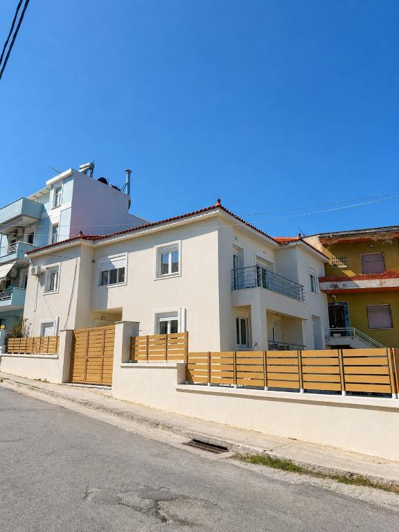 The Old Harbour - B&B Mytilene