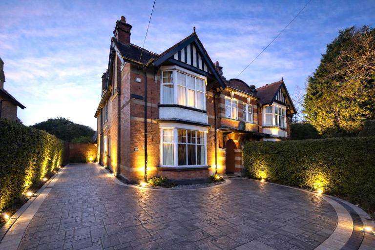 Heaven of Shobnall - B&B Burton-on-Trent