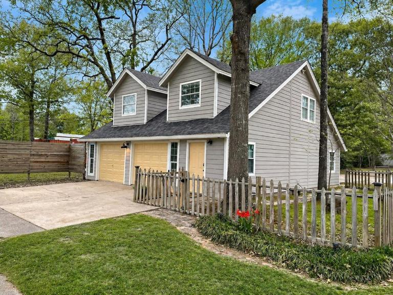 Peach Door Cottage - B&B Lufkin