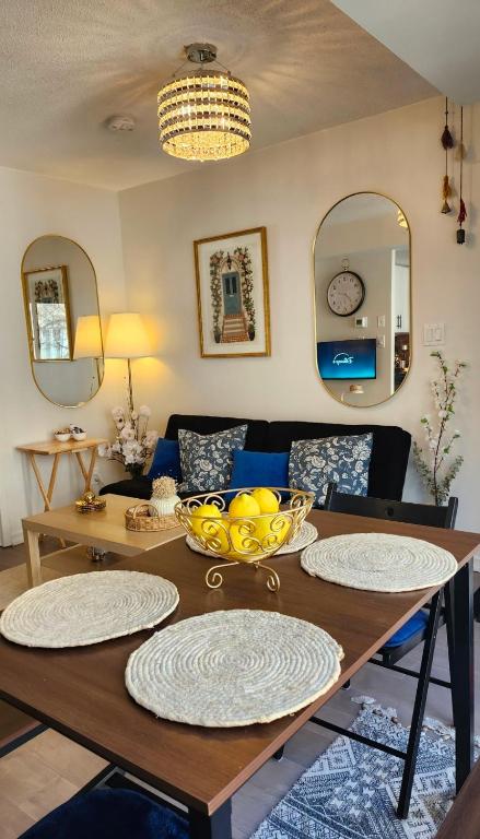 Cozy Home - B&B Toronto