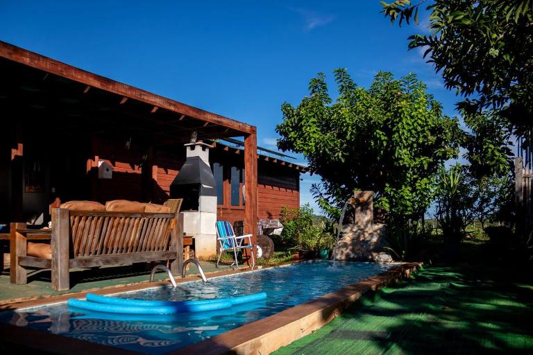 Chale c Ar Condicionado Piscina e Churrasqueira - Ferienwohnung Bonito