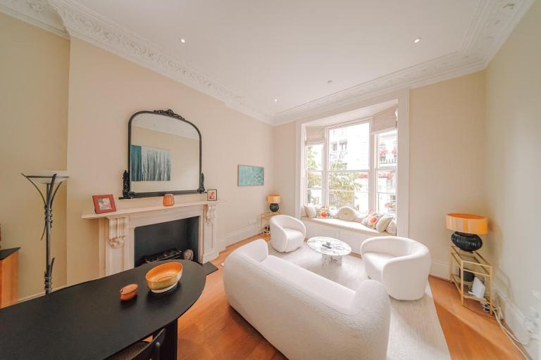 Luxury 3BR Victorian Maisonette Garden W2 - B&B Londra